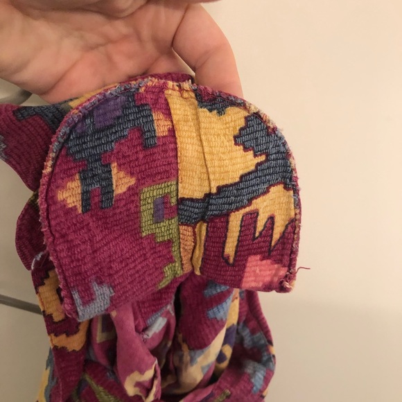 Women’s unique geometric pattern button up style shirt - Picture 4 of 4